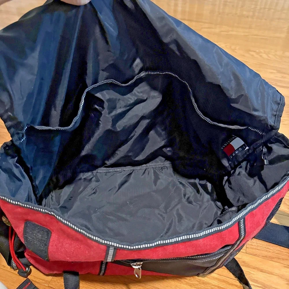 VTG 90's Tommy Hilfiger Big H Spell Out Red Duffel Bag Travel Gym 20x12x8
